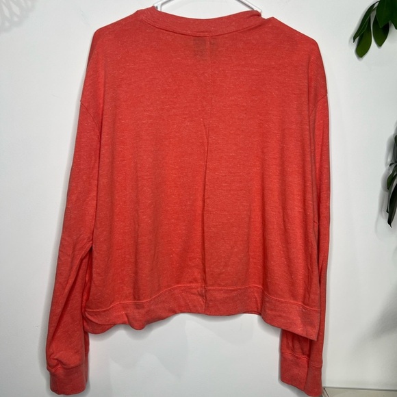 Nike Crop Crew Neck - Picture 5 of 6